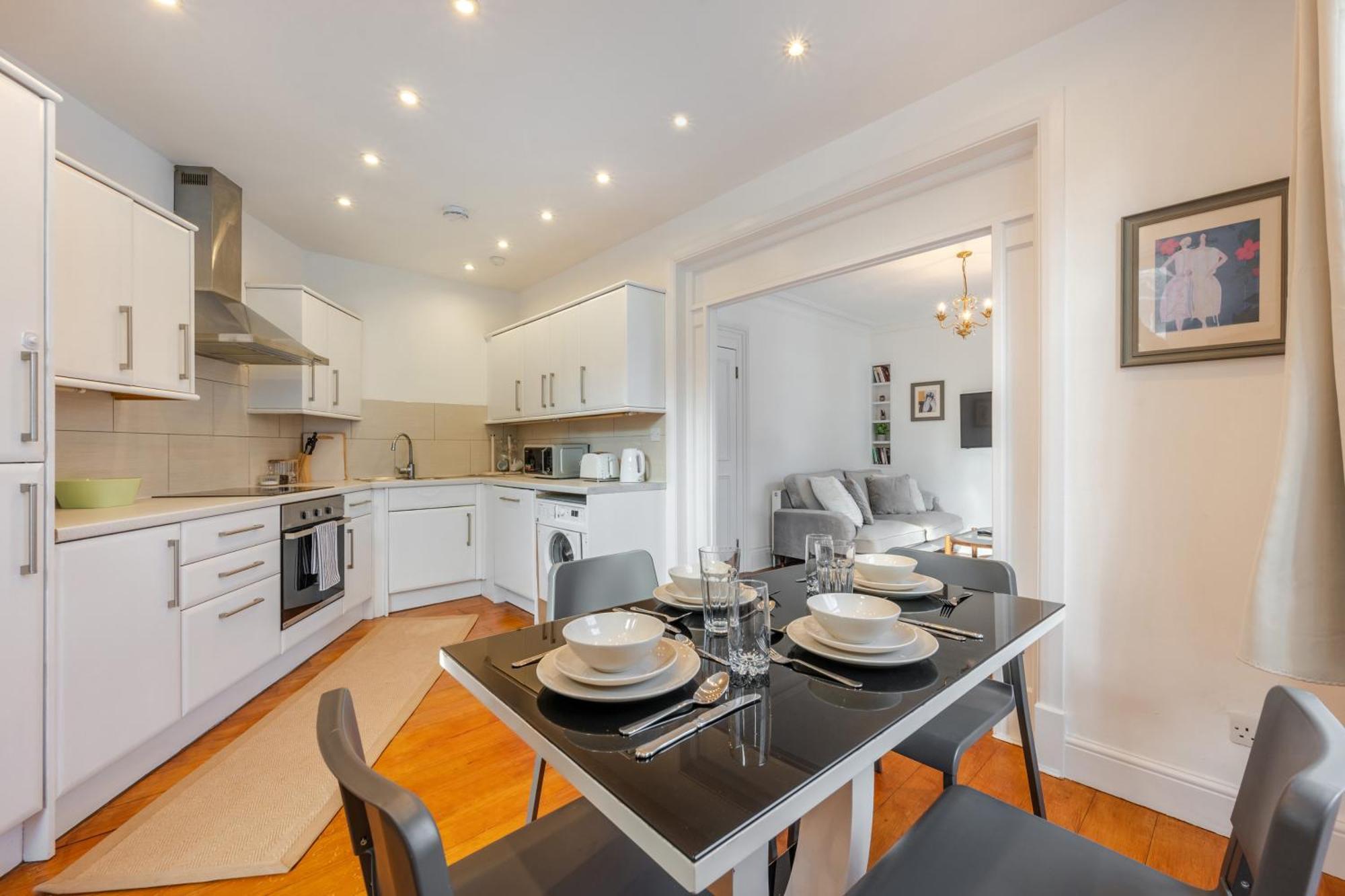 Luxury 2 Bedroom Apartment In Central 런던 외부 사진