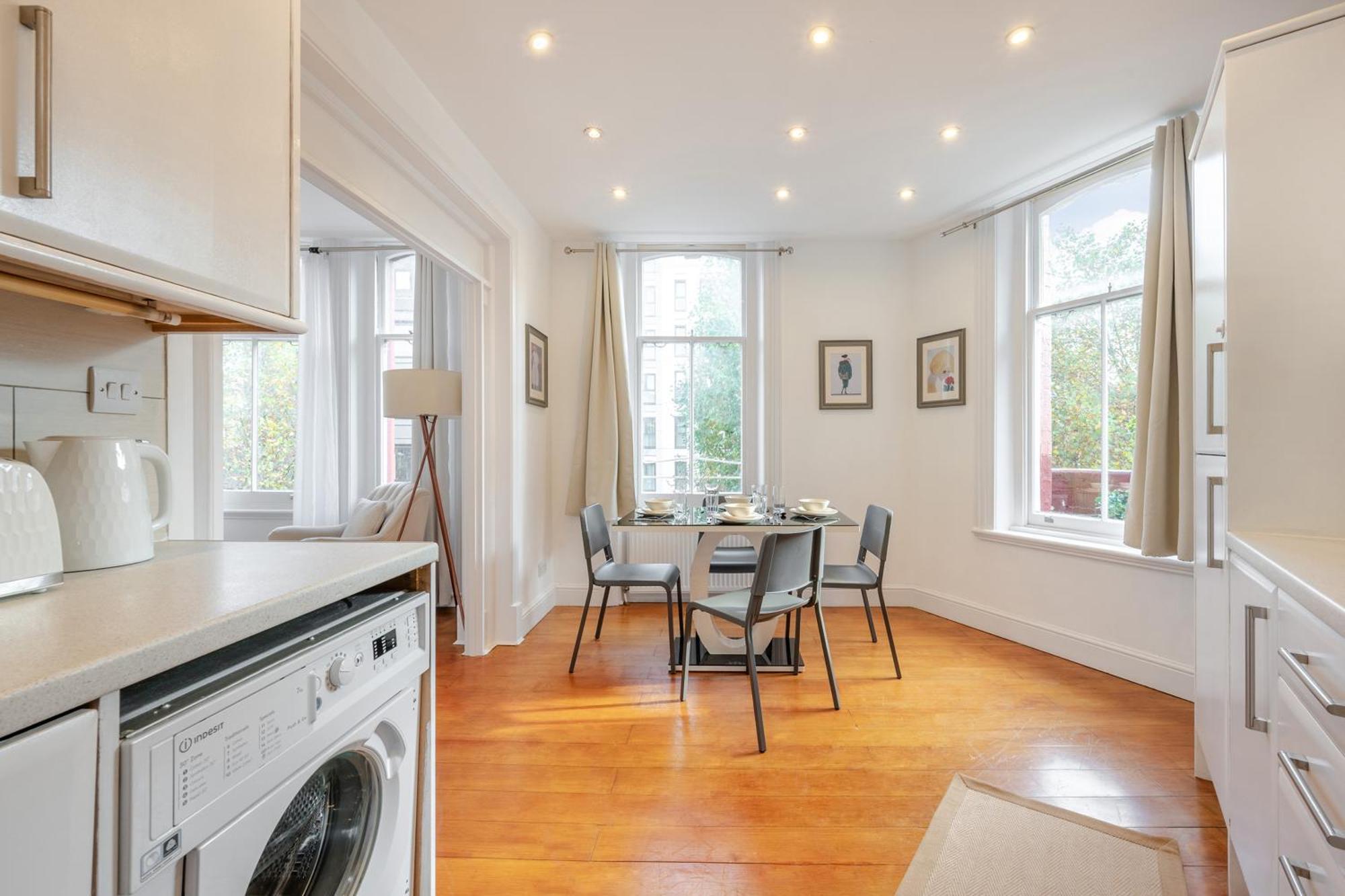 Luxury 2 Bedroom Apartment In Central 런던 외부 사진